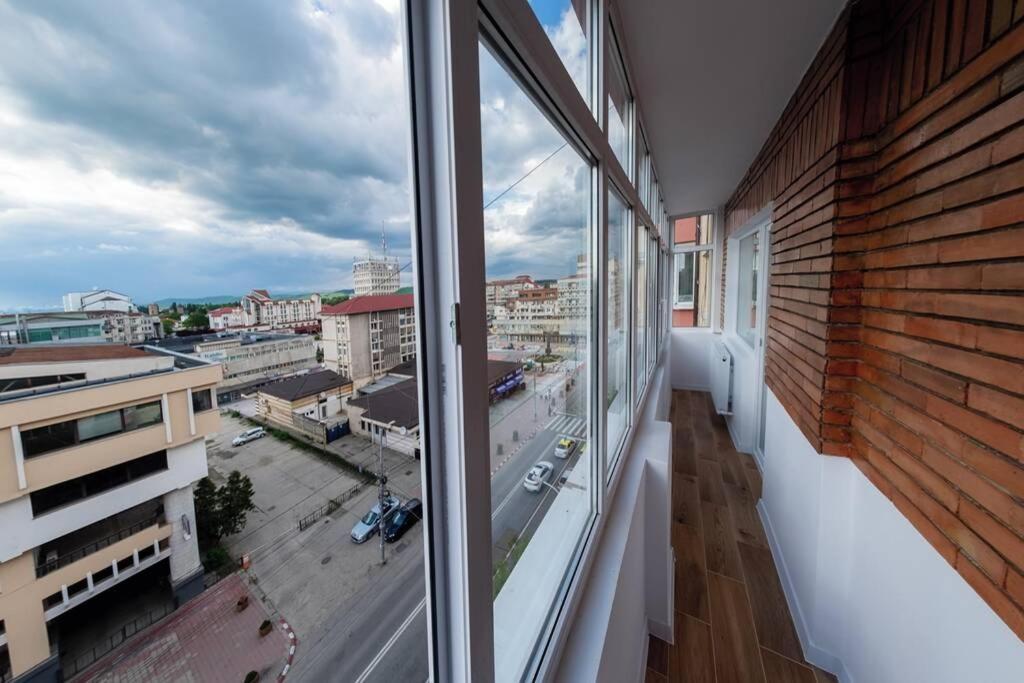 Studio With A View In City Center Targoviste Ngoại thất bức ảnh